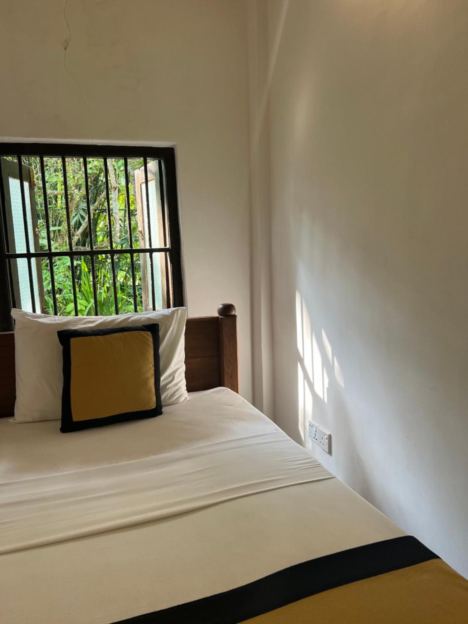 Medusa Bungalow - Galle Bagian luar foto